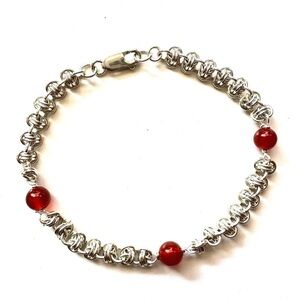 Carnelian Barrel Chainmaille Bracelet in sterling silver